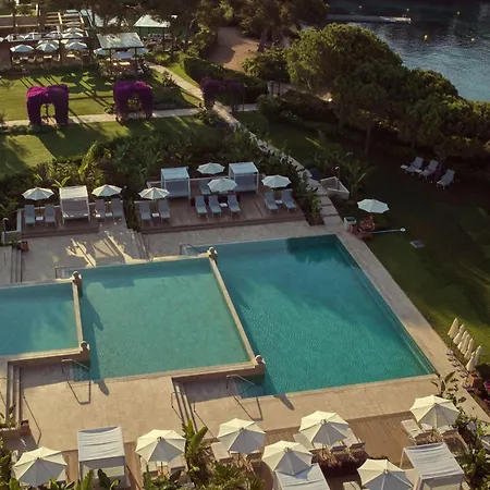 אתר נופש The St. Regis Mardavall Mallorca Palmanova