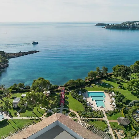 אתר נופש The St. Regis Mardavall Mallorca