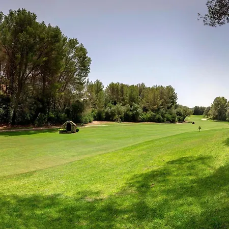 אתר נופש The St. Regis Mardavall Mallorca