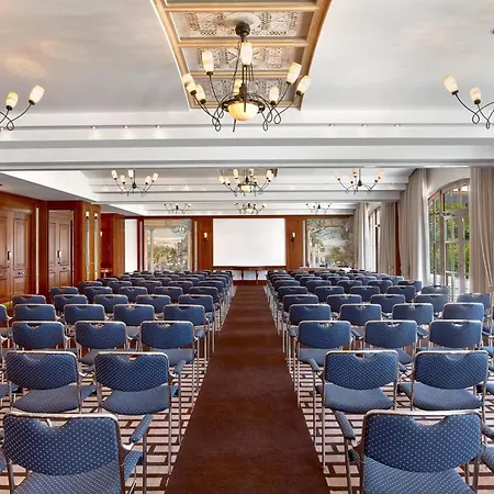 The St. Regis Mardavall Mallorca Semesteranläggning (resort)